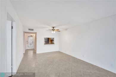 Back on market--no fault of the seller! Buyer's financing fell on Pine Island Ridge Country Club in Florida - for sale on GolfHomes.com, golf home, golf lot