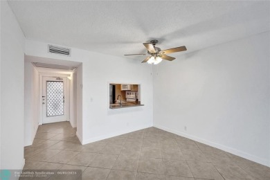 Back on market--no fault of the seller! Buyer's financing fell on Pine Island Ridge Country Club in Florida - for sale on GolfHomes.com, golf home, golf lot