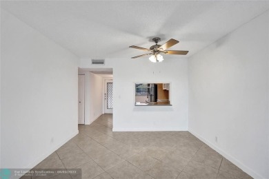 Back on market--no fault of the seller! Buyer's financing fell on Pine Island Ridge Country Club in Florida - for sale on GolfHomes.com, golf home, golf lot