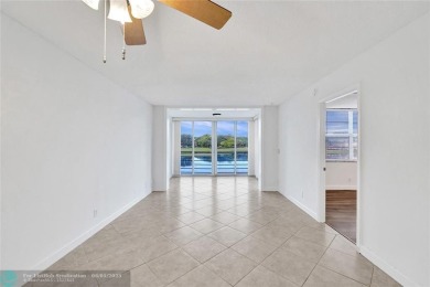Back on market--no fault of the seller! Buyer's financing fell on Pine Island Ridge Country Club in Florida - for sale on GolfHomes.com, golf home, golf lot