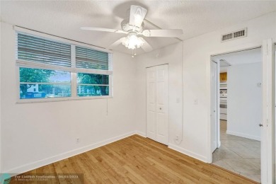 Back on market--no fault of the seller! Buyer's financing fell on Pine Island Ridge Country Club in Florida - for sale on GolfHomes.com, golf home, golf lot