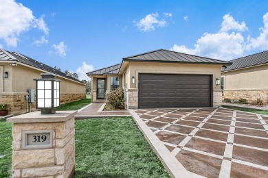 Welcome to 319 Parallel Circle. This like-new home was built in on Ram Rock Golf Course in Texas - for sale on GolfHomes.com, golf home, golf lot
