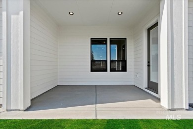 Welcome to the Birkdale by Tresidio Homes. Stunning blend of on Falcon Crest Golf Club in Idaho - for sale on GolfHomes.com, golf home, golf lot