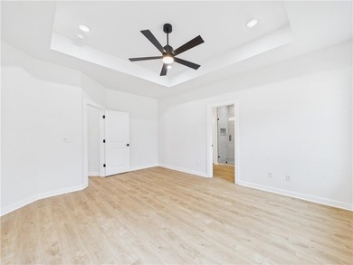 Beautifully crafted new Bella Vista home in quiet neighborhood on Bella Vista Country Club - Highlands in Arkansas - for sale on GolfHomes.com, golf home, golf lot