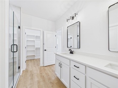 Beautifully crafted new Bella Vista home in quiet neighborhood on Bella Vista Country Club - Highlands in Arkansas - for sale on GolfHomes.com, golf home, golf lot