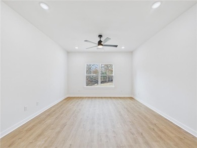 Beautifully crafted new Bella Vista home in quiet neighborhood on Bella Vista Country Club - Highlands in Arkansas - for sale on GolfHomes.com, golf home, golf lot