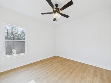 Beautifully crafted new Bella Vista home in quiet neighborhood on Bella Vista Country Club - Highlands in Arkansas - for sale on GolfHomes.com, golf home, golf lot