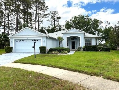 PRICE REDUCED!! This rare Oakhill Model has been nicely updated on Heritage Pines Country Club in Florida - for sale on GolfHomes.com, golf home, golf lot