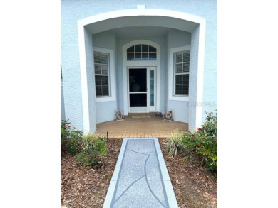 PRICE REDUCED!! This rare Oakhill Model has been nicely updated on Heritage Pines Country Club in Florida - for sale on GolfHomes.com, golf home, golf lot