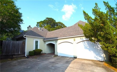 Welcome to this charming 3-bedroom, 2-bath home in the desirable on Arrowhead Country Club in Alabama - for sale on GolfHomes.com, golf home, golf lot