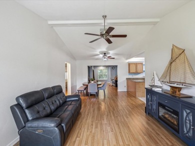 MOTIVATED SELLER! HUGE PRICE IMPROVEMENT! RARE find in Arborwood on Summertree Golf Course in Florida - for sale on GolfHomes.com, golf home, golf lot