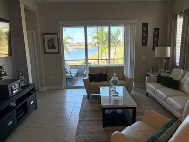 This fabulous and updated villa on the 10th hole overlooking the on Kings Gate Golf Club in Florida - for sale on GolfHomes.com, golf home, golf lot