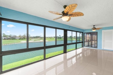Move-in ready, flex 3BR/2BA condo in desirable Eastgate at on Hunters Run Golf and Country Club in Florida - for sale on GolfHomes.com, golf home, golf lot