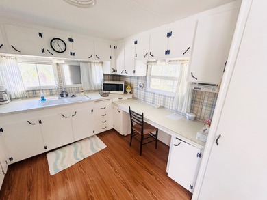 Corner Lot + Additional Lot | 5,881 Sq Ft | Charming Home in on Sara Bay Country Club in Florida - for sale on GolfHomes.com, golf home, golf lot