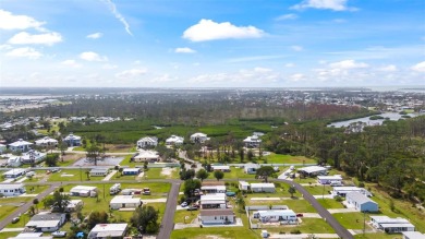 Under contract-accepting backup offers. One or more photo(s) has on Oyster Creek Golf Club in Florida - for sale on GolfHomes.com, golf home, golf lot