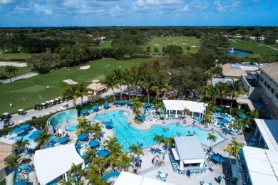 Move-in ready, flex 3BR/2BA condo in desirable Eastgate at on Hunters Run Golf and Country Club in Florida - for sale on GolfHomes.com, golf home, golf lot