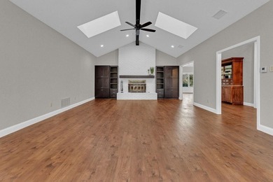 This beautifully updated home strikes that perfect balance on Hide-A-Way Lake Golf Course in Texas - for sale on GolfHomes.com, golf home, golf lot