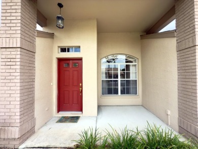 Welcome to this desirable end-unit villa in the vibrant 55+ golf on Heritage Pines Country Club in Florida - for sale on GolfHomes.com, golf home, golf lot