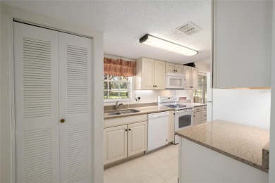 Beautiful FURNISHED updated 2/2 1ST FLOOR condo in Derby Downs on Country Club At Silver Springs Shores in Florida - for sale on GolfHomes.com, golf home, golf lot