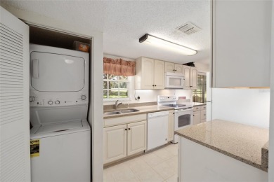 Beautiful FURNISHED updated 2/2 1ST FLOOR condo in Derby Downs on Country Club At Silver Springs Shores in Florida - for sale on GolfHomes.com, golf home, golf lot