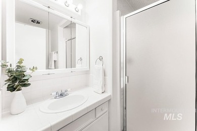 Ideal North End/Highlands location! Fantastic opportunity to buy on Crane Creek Country Club in Idaho - for sale on GolfHomes.com, golf home, golf lot