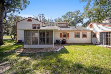 Beautiful FURNISHED updated 2/2 1ST FLOOR condo in Derby Downs on Country Club At Silver Springs Shores in Florida - for sale on GolfHomes.com, golf home, golf lot