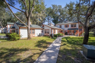 Beautiful FURNISHED updated 2/2 1ST FLOOR condo in Derby Downs on Country Club At Silver Springs Shores in Florida - for sale on GolfHomes.com, golf home, golf lot