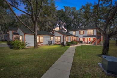 Beautiful FURNISHED updated 2/2 1ST FLOOR condo in Derby Downs on Country Club At Silver Springs Shores in Florida - for sale on GolfHomes.com, golf home, golf lot