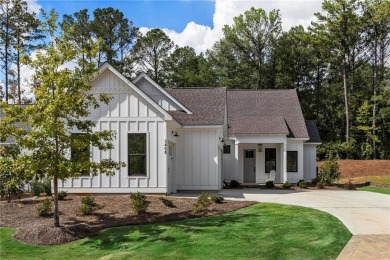 This spec home is 3 bed/2.5 bath + Study, 2,033 sq.ft. on 1 on Grand National Golf Course in Alabama - for sale on GolfHomes.com, golf home, golf lot