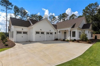 This spec home is 3 bed/2.5 bath + Study, 2,033 sq.ft. on 1 on Grand National Golf Course in Alabama - for sale on GolfHomes.com, golf home, golf lot