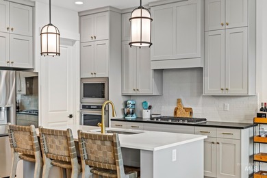 Avoid the wait for construction with this barely-lived-in on Eagle Legacy Golf Course in Idaho - for sale on GolfHomes.com, golf home, golf lot