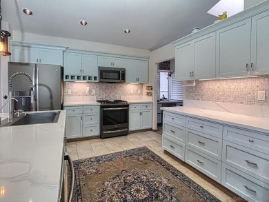 Beautiful 2Br 2.5 bath home across from Singing Hills golf on Sycuan Resort and Golf Courses in California - for sale on GolfHomes.com, golf home, golf lot