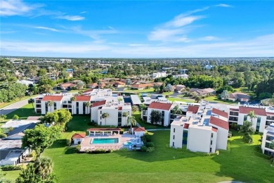 Attractive First-Floor 1BR-1BA condo in The Lakewood - Steps on Lakewood Country Club in Florida - for sale on GolfHomes.com, golf home, golf lot