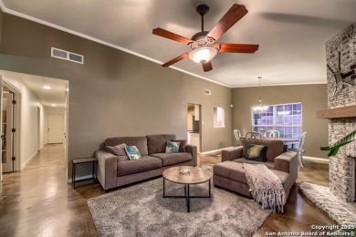 GET INTO THE SWING OF THINGS in this terrific 3 bedroom, 2 bath on Northern Hills Golf Club in Texas - for sale on GolfHomes.com, golf home, golf lot