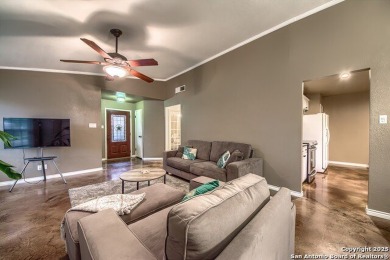 GET INTO THE SWING OF THINGS in this terrific 3 bedroom, 2 bath on Northern Hills Golf Club in Texas - for sale on GolfHomes.com, golf home, golf lot