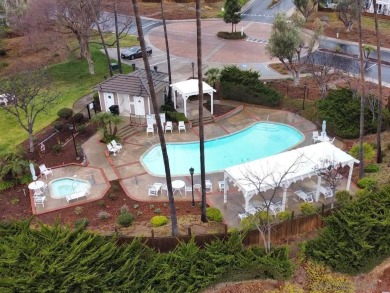 Beautiful 2Br 2.5 bath home across from Singing Hills golf on Sycuan Resort and Golf Courses in California - for sale on GolfHomes.com, golf home, golf lot