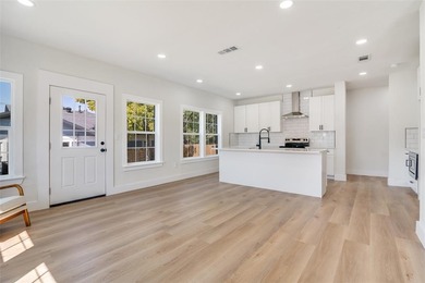 Completely Renovated East Dallas Gem - 3 Beds, 2 Baths, 2 Living on Tenison Park Golf Club in Texas - for sale on GolfHomes.com, golf home, golf lot