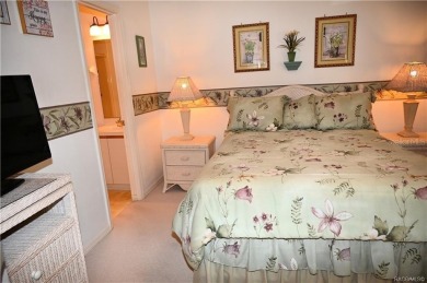 TURN-KEY *** GREAT OPPORTUNITY: PRICE IMPROVEMENT! MOVE-IN-READY on Point O Woods Golf Club in Florida - for sale on GolfHomes.com, golf home, golf lot