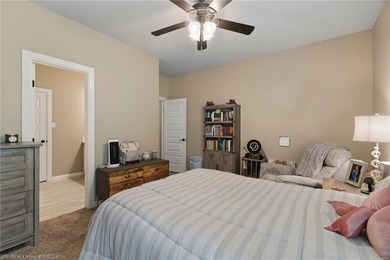 Beautiful 4 bedroom, 3 bath home located on the golf course on Eagle Crest Golf Course in Arkansas - for sale on GolfHomes.com, golf home, golf lot