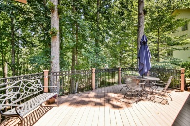 Situated on the Keowee Key golf course, 8 Boatswain Way features on Keowee Key Golf and Country Club in South Carolina - for sale on GolfHomes.com, golf home, golf lot