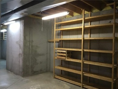 Welcome to the beautiful reversed 1.5 story located off the 12th on Drumm Farm Golf Course in Missouri - for sale on GolfHomes.com, golf home, golf lot