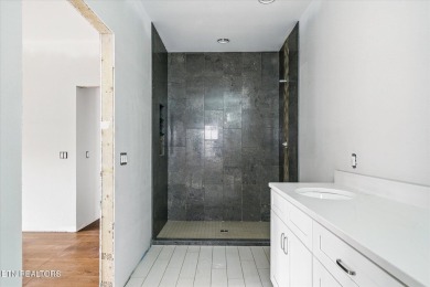 ? New Construction Home in Fairfield Glade - Close to on Druid Hills Golf Club in Tennessee - for sale on GolfHomes.com, golf home, golf lot