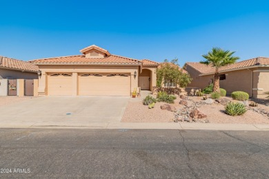 Highly desirable Marbella floor plan on the golf course in the on Sun Lakes Country Club in Arizona - for sale on GolfHomes.com, golf home, golf lot