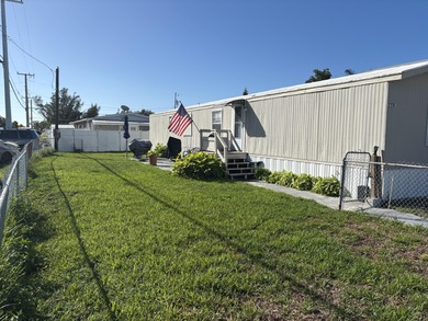 Island Life is calling. CORNER LOT with over 120 ft of street on Key West Golf Club in Florida - for sale on GolfHomes.com, golf home, golf lot