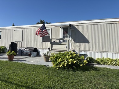 Island Life is calling. CORNER LOT with over 120 ft of street on Key West Golf Club in Florida - for sale on GolfHomes.com, golf home, golf lot