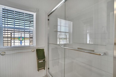 NEW ROOF coming soon! Hurricane rated architectural asphalt roof on Jupiter Dunes Golf Course in Florida - for sale on GolfHomes.com, golf home, golf lot