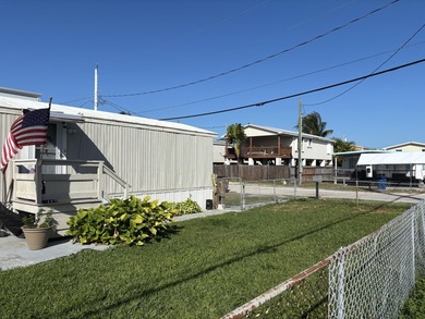 Island Life is calling. CORNER LOT with over 120 ft of street on Key West Golf Club in Florida - for sale on GolfHomes.com, golf home, golf lot