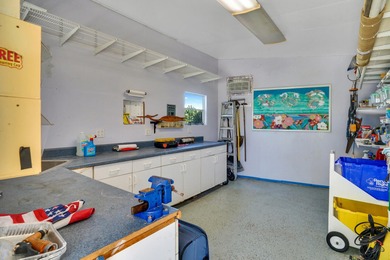 NEW ROOF coming soon! Hurricane rated architectural asphalt roof on Jupiter Dunes Golf Course in Florida - for sale on GolfHomes.com, golf home, golf lot