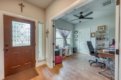 Beautiful custom-built 3-bedroom, 2-bath home with office on  in Texas - for sale on GolfHomes.com, golf home, golf lot