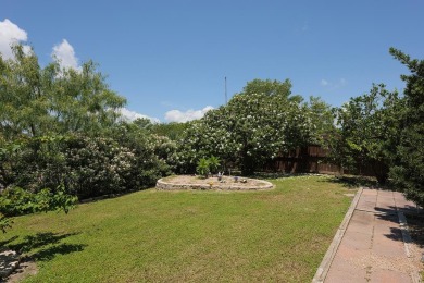 Very attractive spacious 3-bedroom split arrangement bedrooms, 3 on South Padre Island Golf Club in Texas - for sale on GolfHomes.com, golf home, golf lot